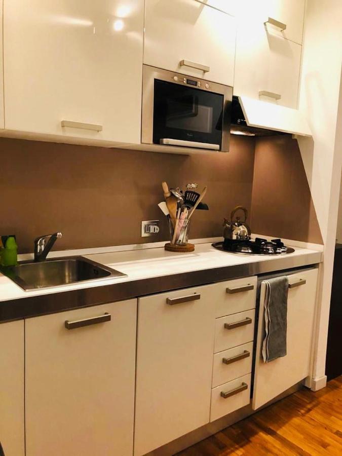 Portavenezia49 - Appartamento Milano Porta Venezia Con Jacuzzi 밀라노 외부 사진